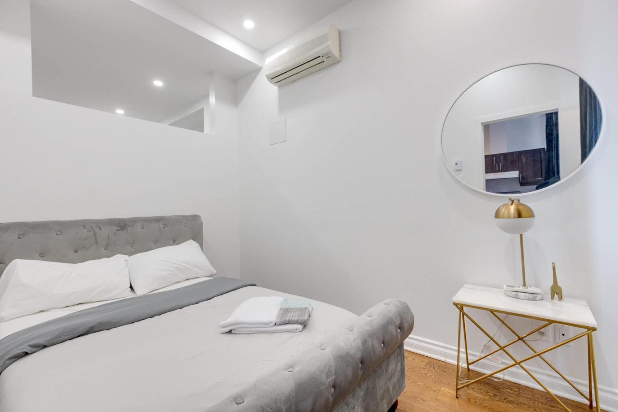 M11 - Stylish & Cozy 2Bdr In Plateau Montreal Apartman Kültér fotó